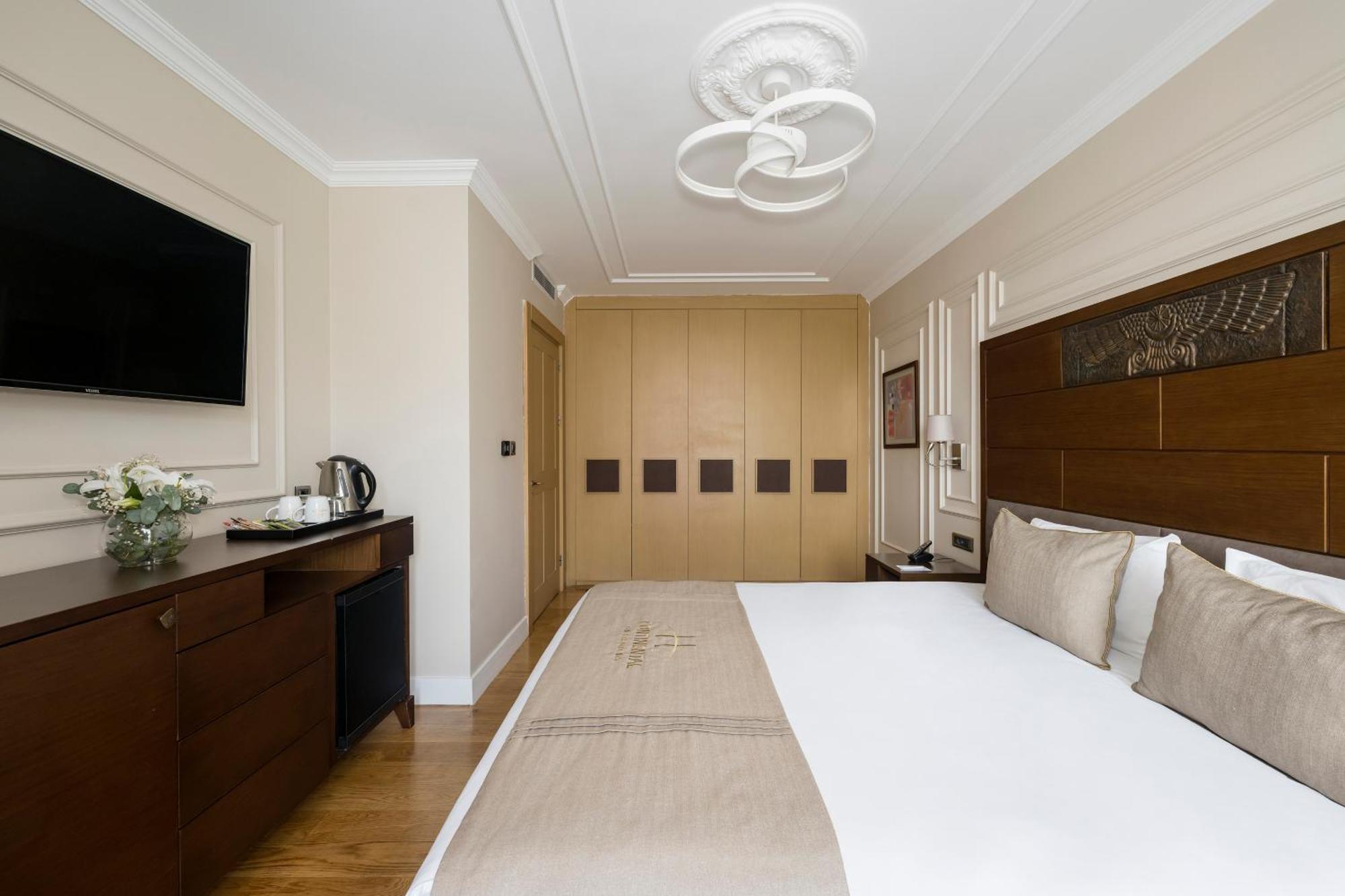 ตูเนล เรสซิเดนซ์ Hotel อิสตันบูล ห้อง รูปภาพ